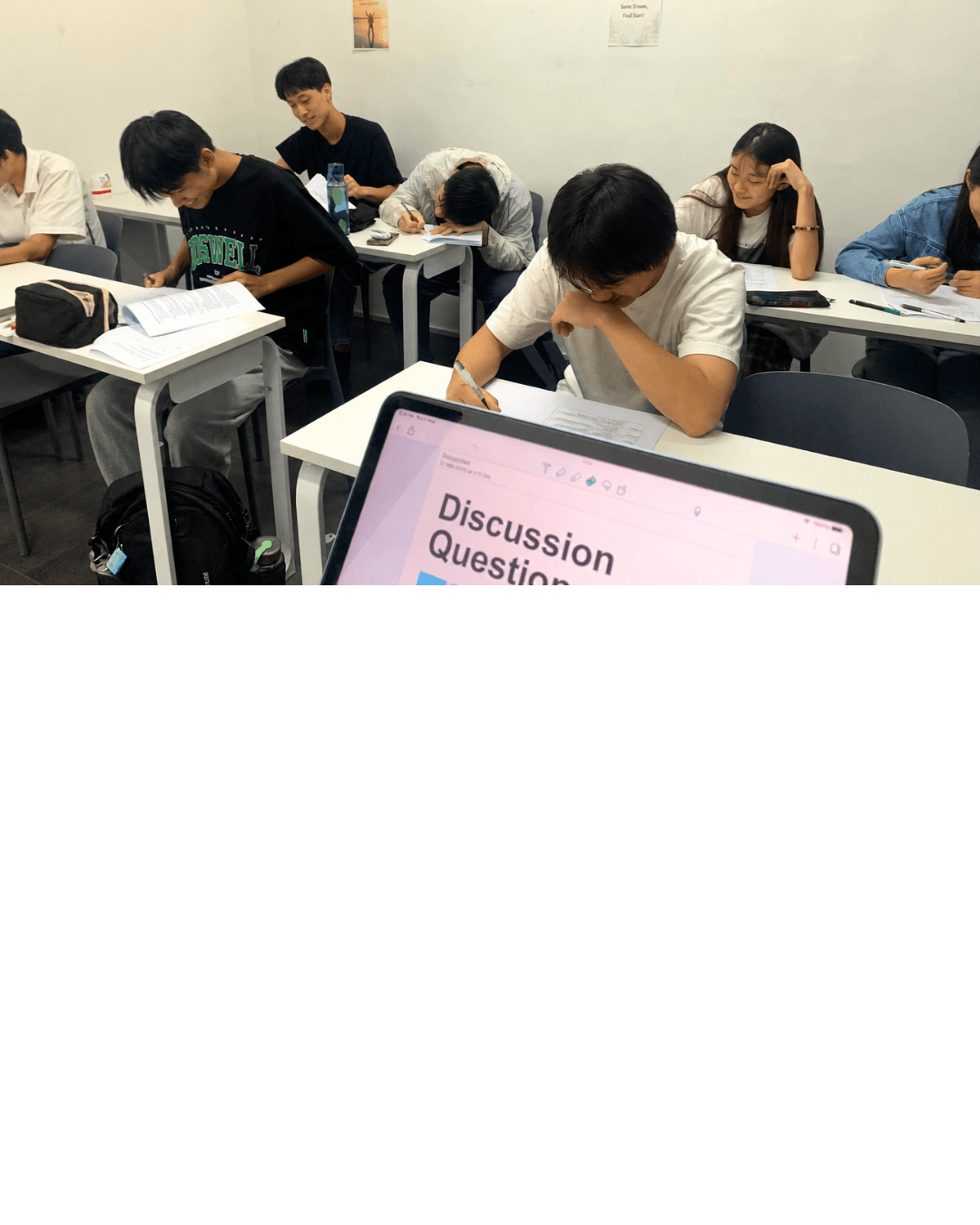 Students in a Zespa Learning O-Level English intensive class